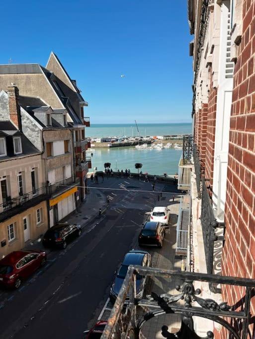 La Capitainerie *